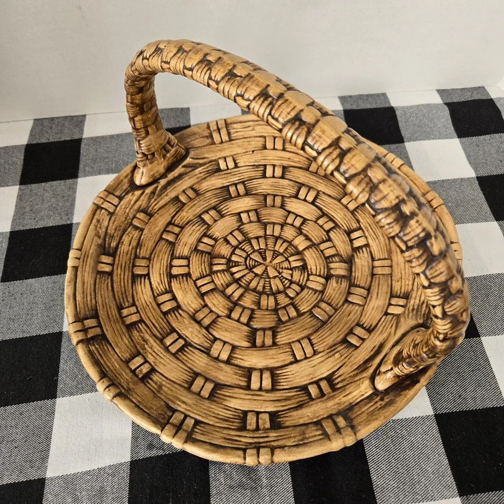 Ceramic Weave Textured Basket Spring‎ Easter Decor 12